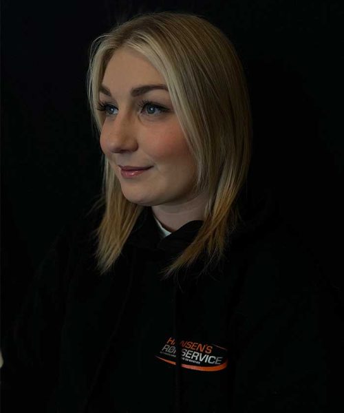 Henriette Hansen, kontormedarbeider i Hansens Rørservice